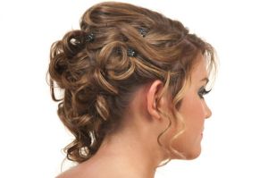 prom-hairstyles-updos-for-long-hair-5446035015d95